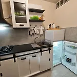 Casa Mirella بيت ضيافة