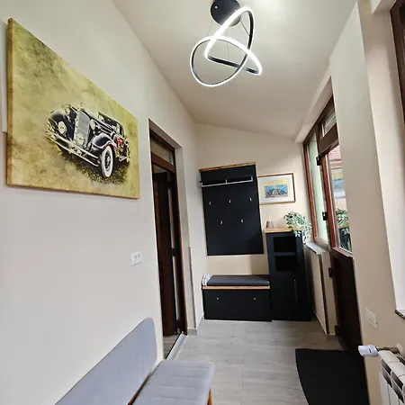 Casa Mirella Pensión Braşov